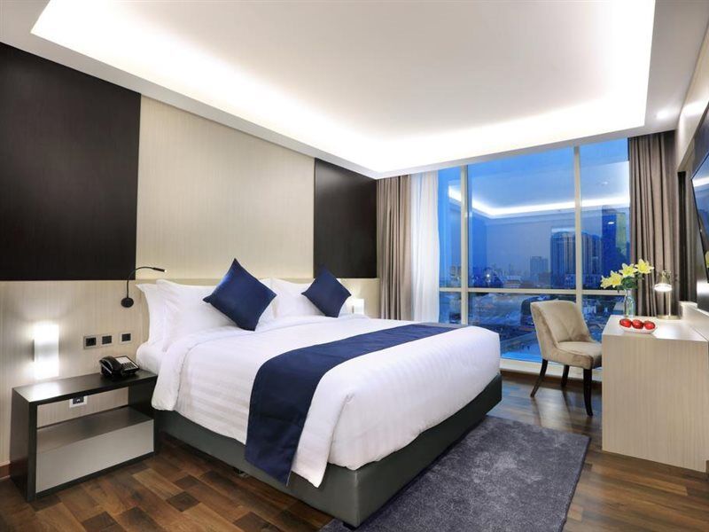 Aston Kartika Grogol Hotel & Conference Center Jakarta Exterior photo